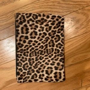 Cheetah Pouch